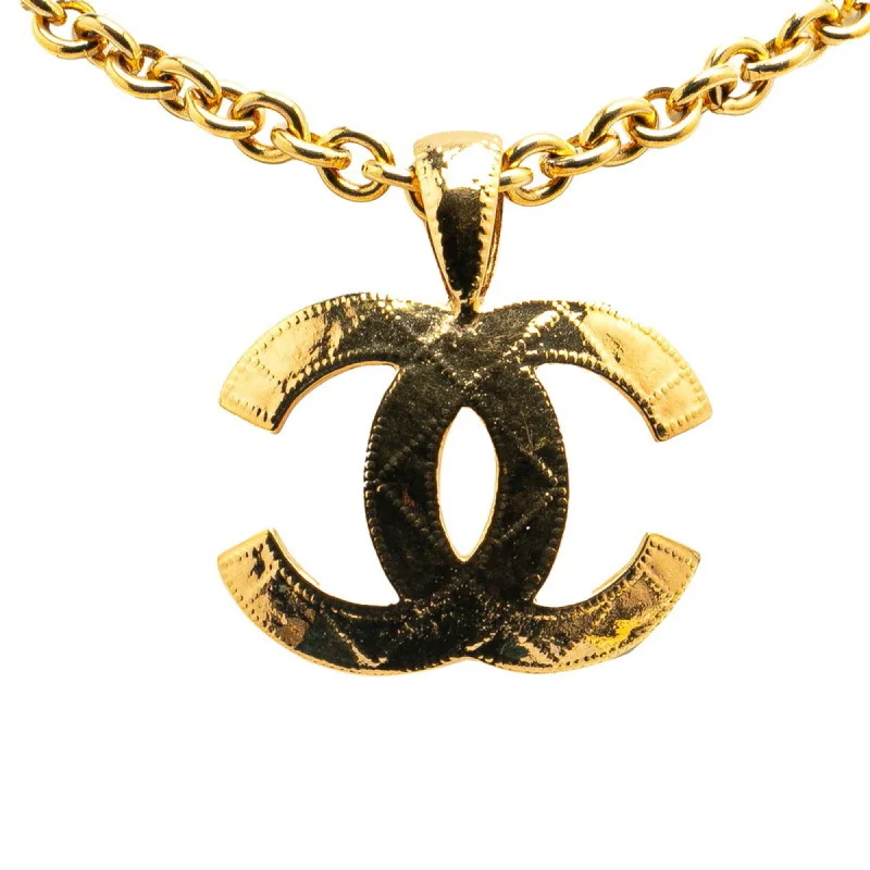 Celtic knot necklaces-Chanel  Necklace (Pre-Owned)