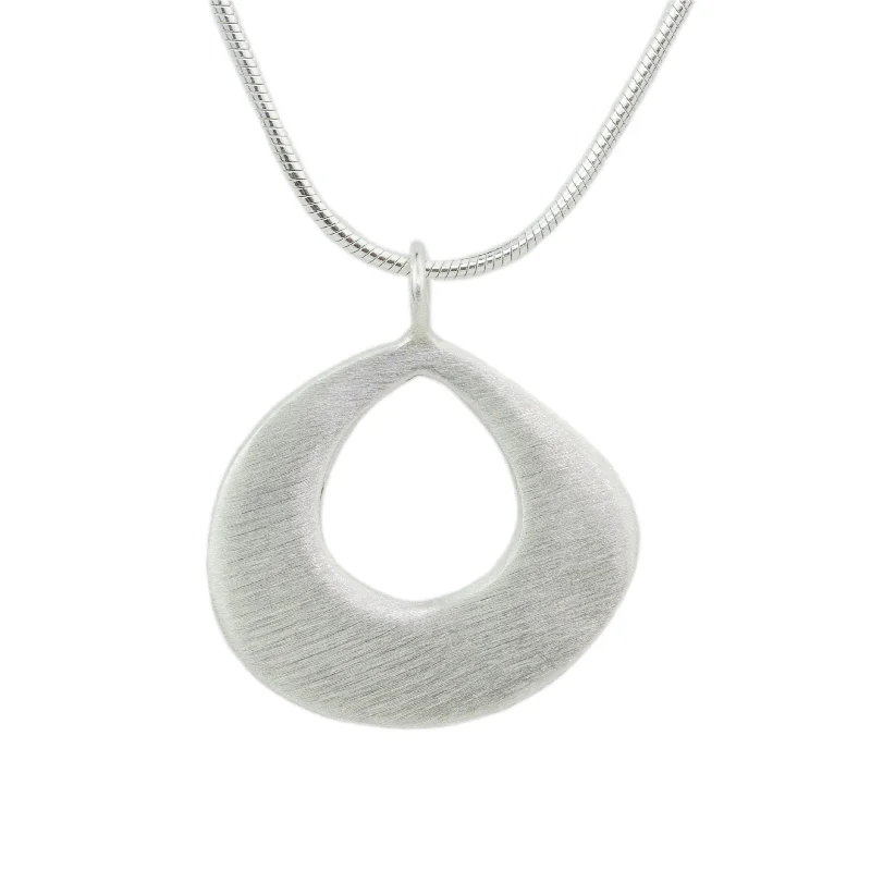 Short pendant necklaces-Thick Open Drop Necklace