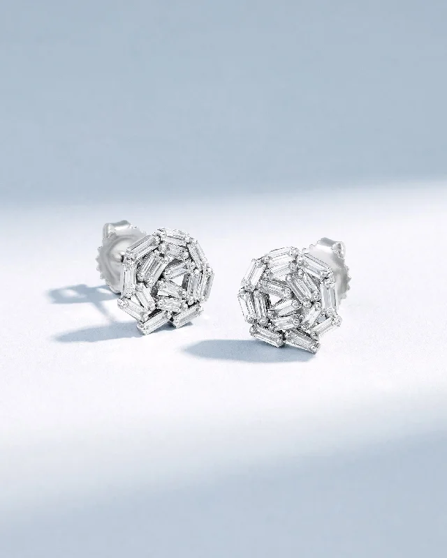 Zigzag design earrings-Zigzag design earrings-Classic Diamond Round Baguette Studs