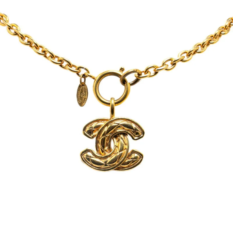 Pentagon pendant necklaces-Chanel  Necklace (Pre-Owned)