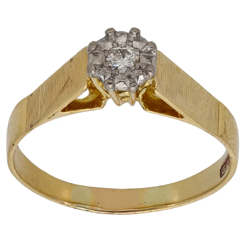 Rattan style rings-18ct Gold 0.06ct Round Diamond Solitaire Ring Size O