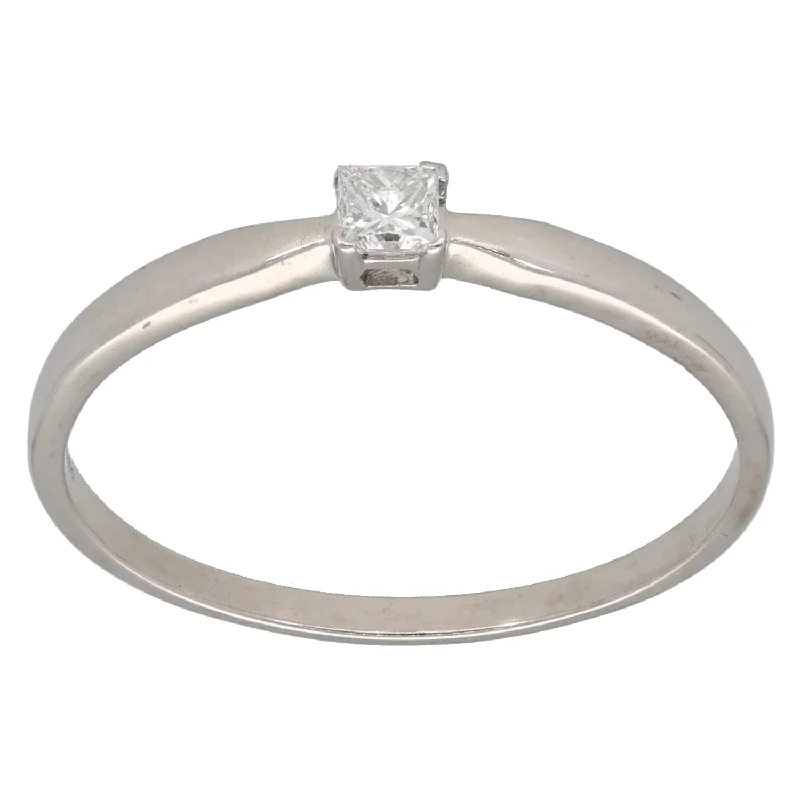 Spring band rings-9ct White Gold 0.15ct Diamond Solitaire Ring Size S