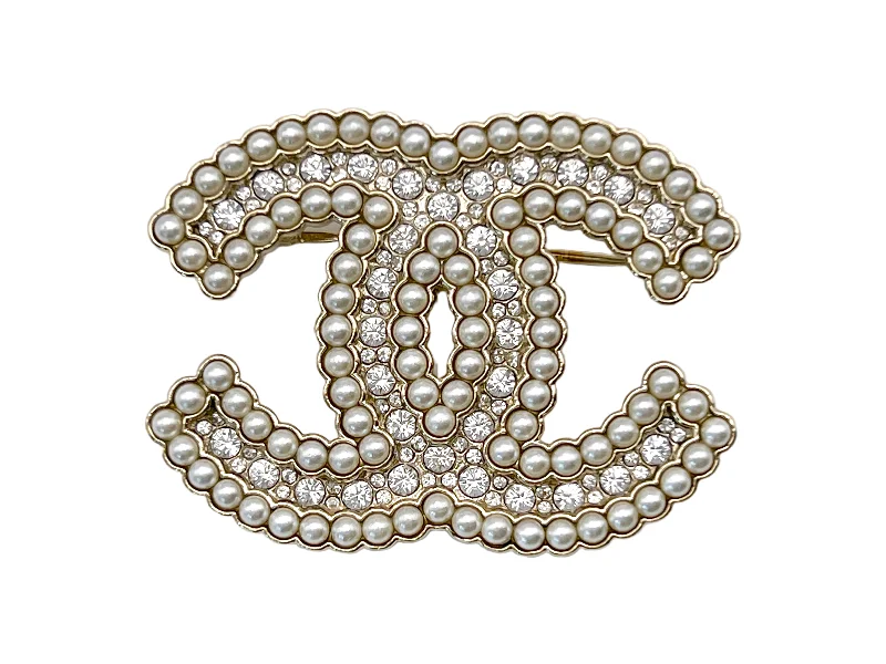 Carved wood brooches-Chanel 21K Crystal Filled Pearl Framed CC Brooch