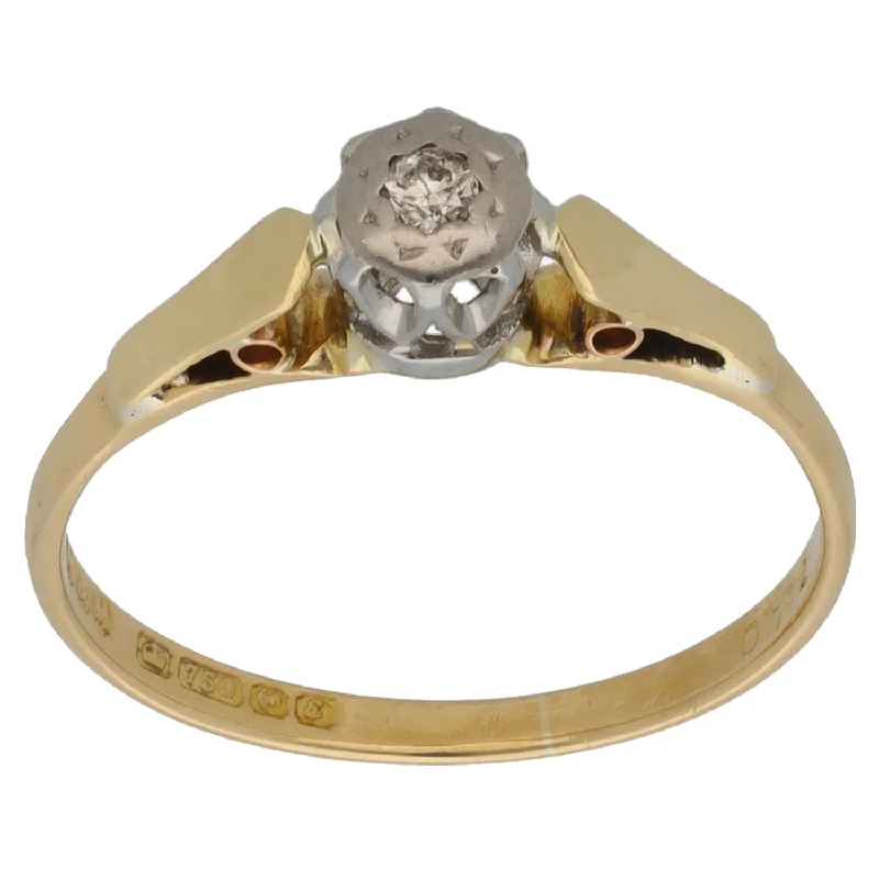 Glittering diamond rings-18ct Gold 0.02ct Diamond Solitaire Ring Size L