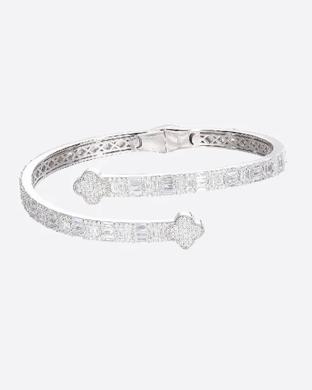 Regency style bangles-MOISSANITE CLOVER BANGLE. - WHITE GOLD