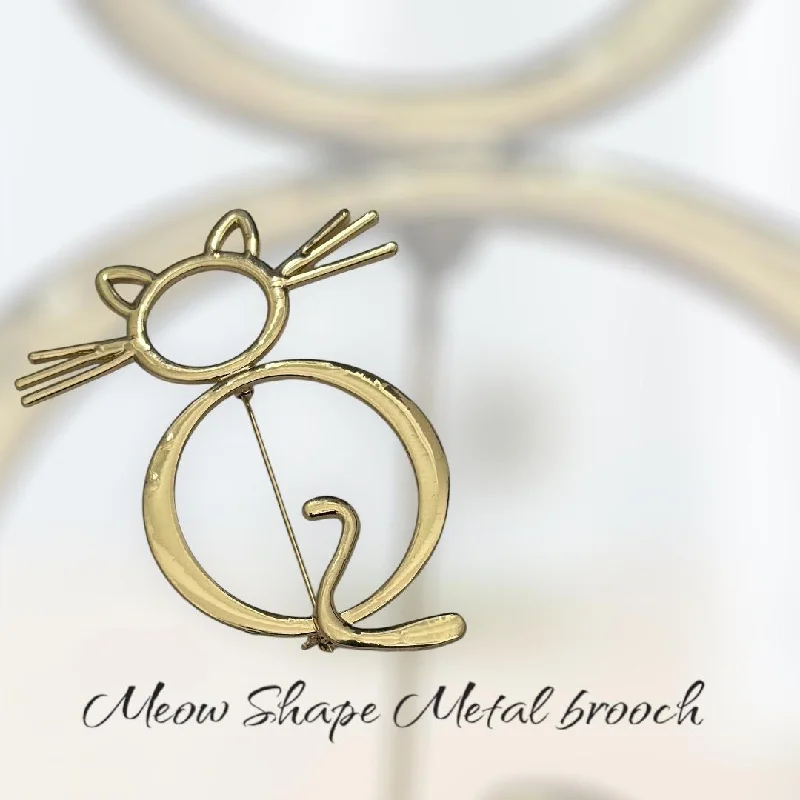 Detailed filigree brooches-Golden Color Meow Shape Metal Brooch