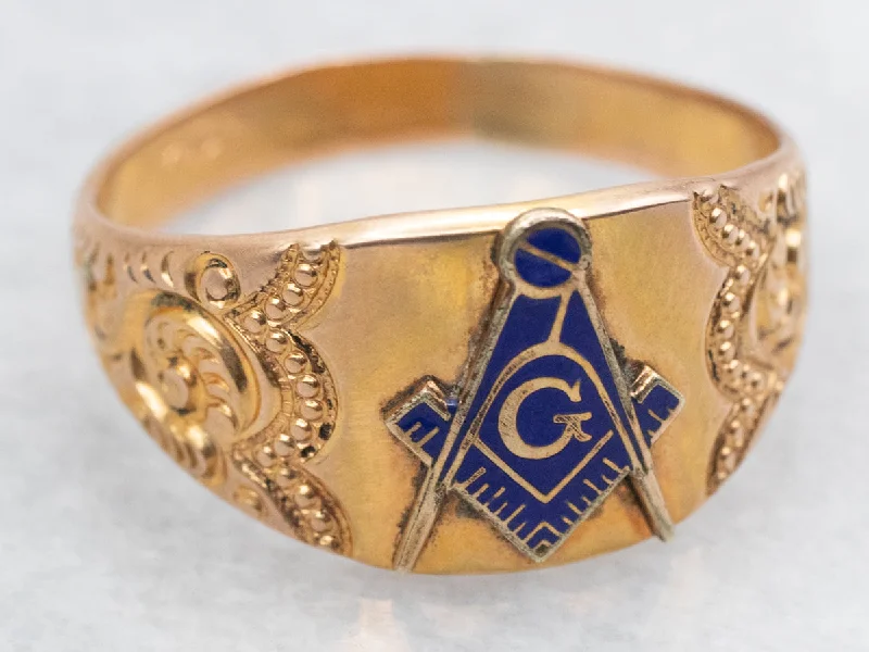 Horoscope birthstone rings-Men's Antique Boomed Gold Masonic Enamel Ring