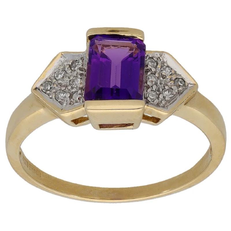 Simple modern rings-9ct Gold Amethyst & 0.06ct Diamond Single Stone Ring with Accent Stones Size N