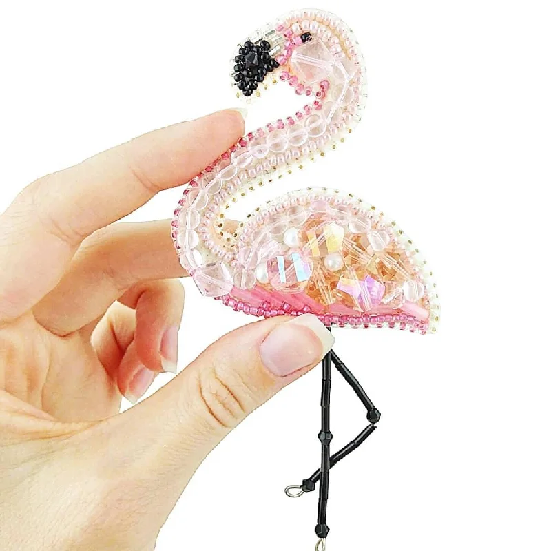 Knotted cord brooches-BP-216C Beadwork kit for creating brooch Crystal Art "Flamingo"