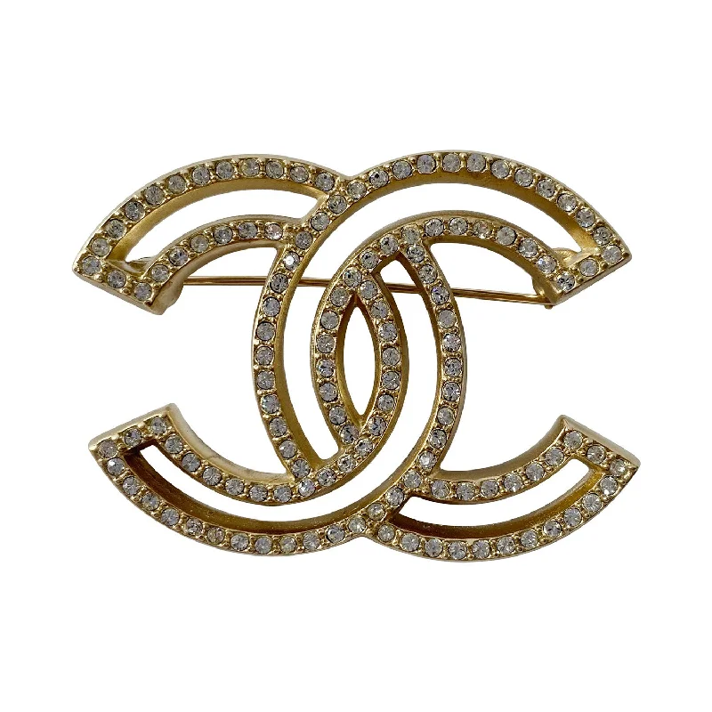 Suede accent brooches-Chanel CC Logo Strass Pin Brooch