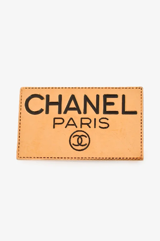 Tribal medallion brooches-Pre-Loved Chanel™ Gold-Tone CC Logo Rectangle Pin Brooch