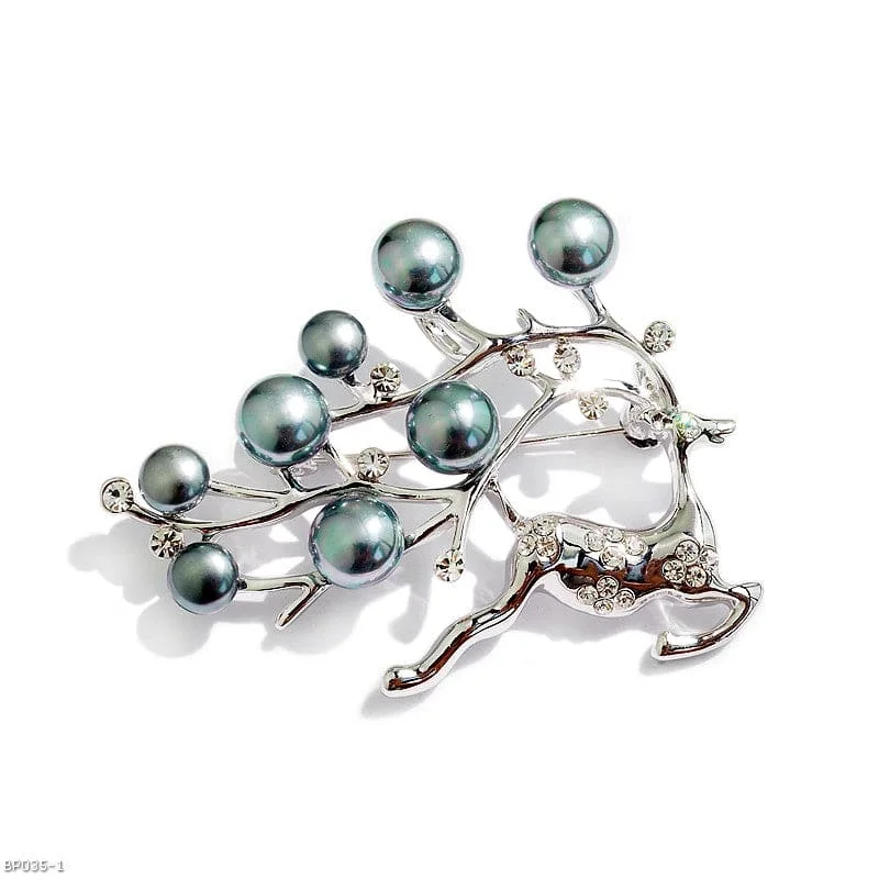 Plated gold brooches-Pearl deer brooch