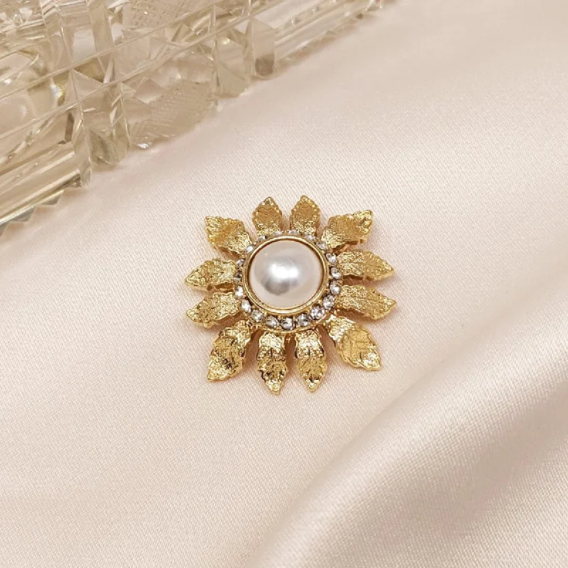 Retro deco brooches-Sunflower 50s brooch : Pearl and Gold