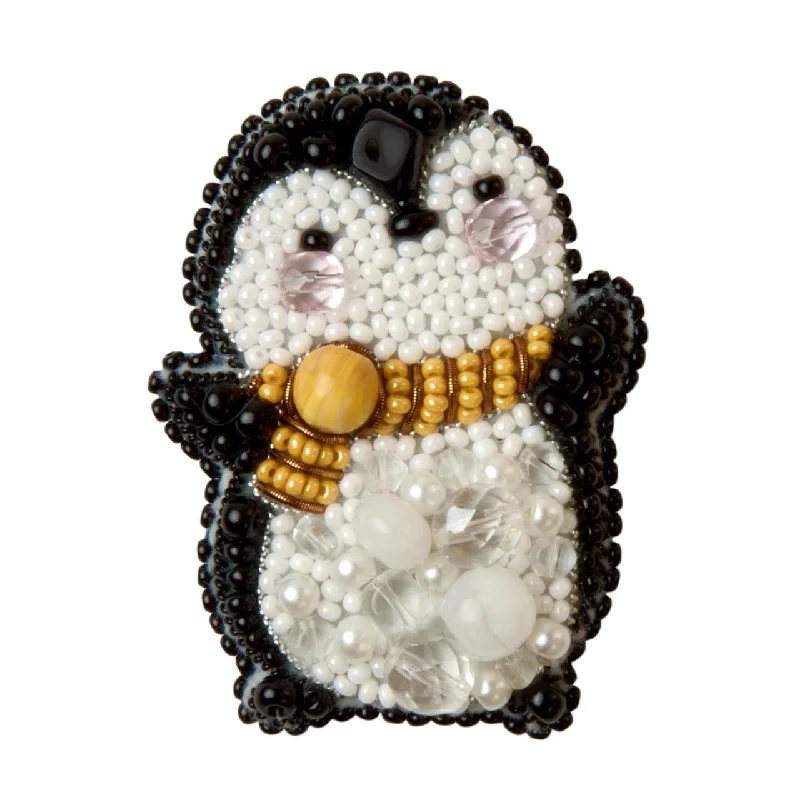 Natural form brooches-BP-297C Beadwork kit for creating brooch Crystal Art "Penguin"